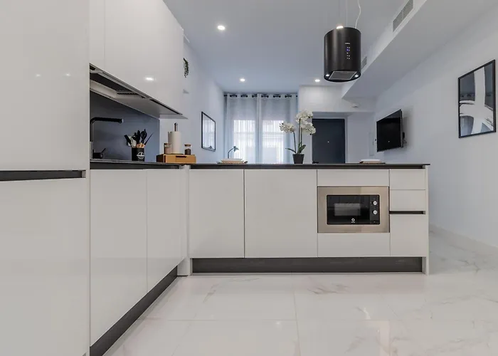 Loft Toni アパート